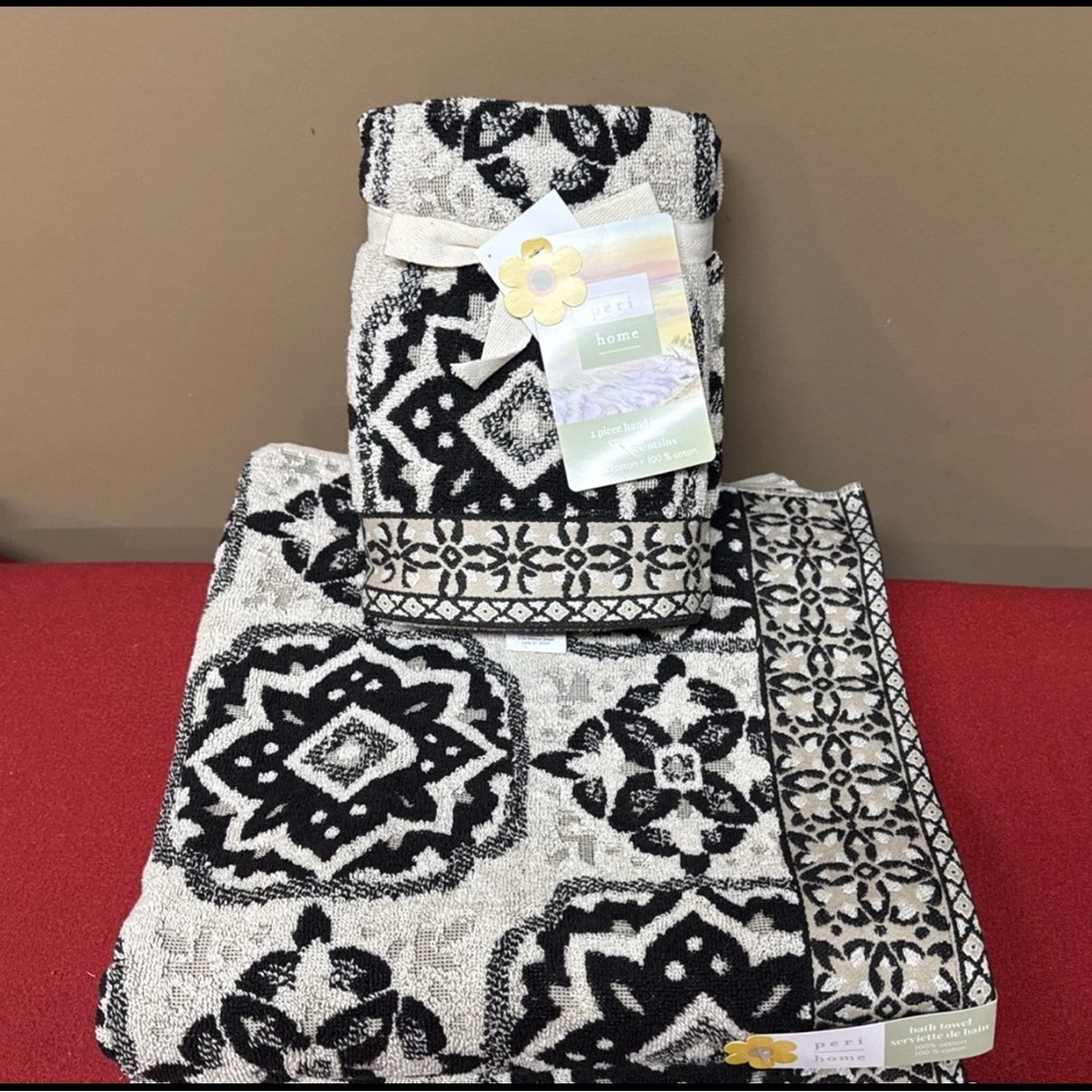 Peri Home 3 Pc Moroccan Tiles Black Tan Set: 1 Bath 2 Hand Towels NWT